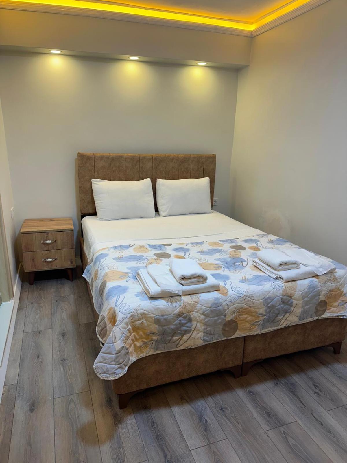 Pilot Hotel 2 Tayakadin Extérieur photo