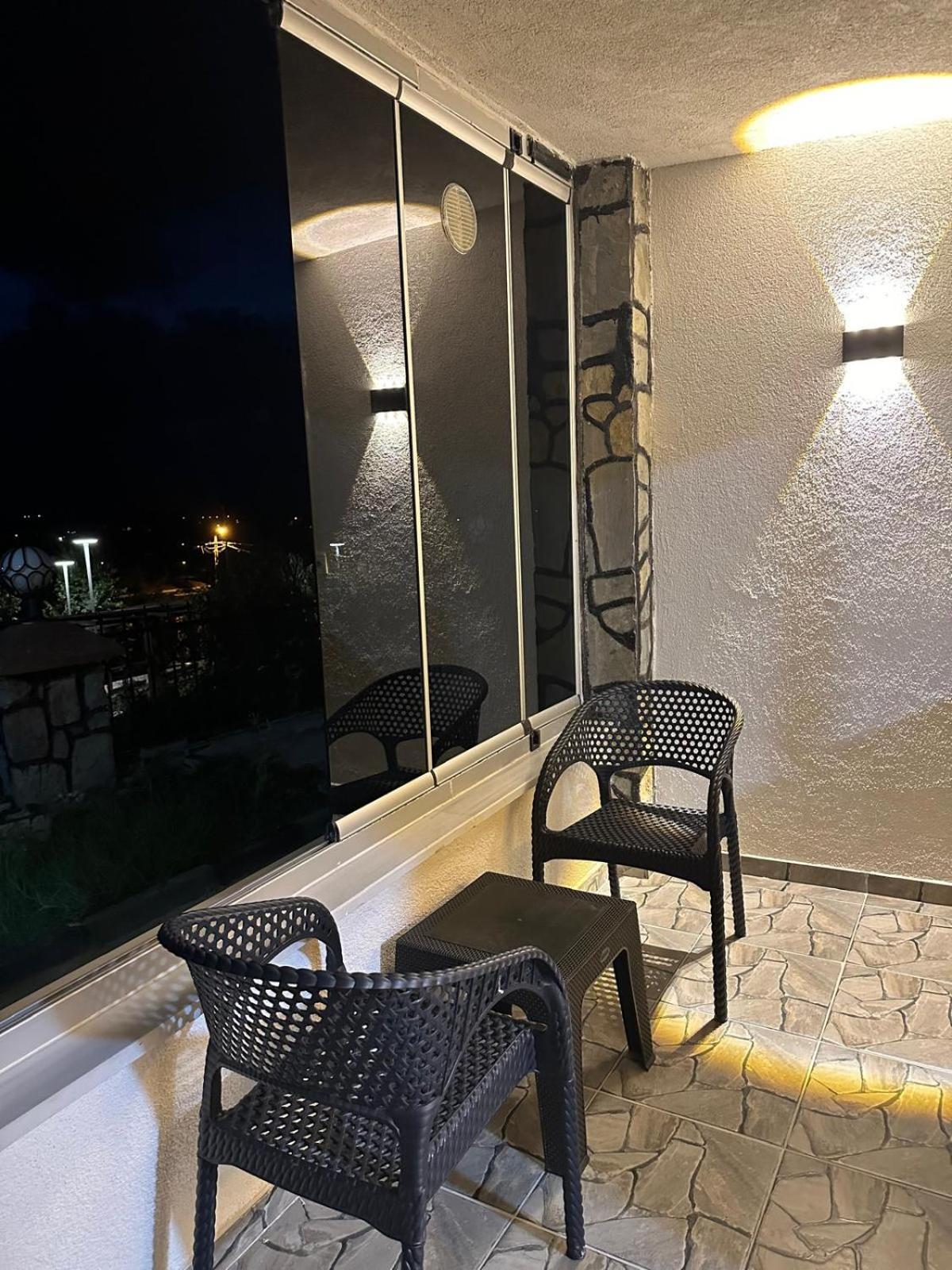 Pilot Hotel 2 Tayakadin Extérieur photo